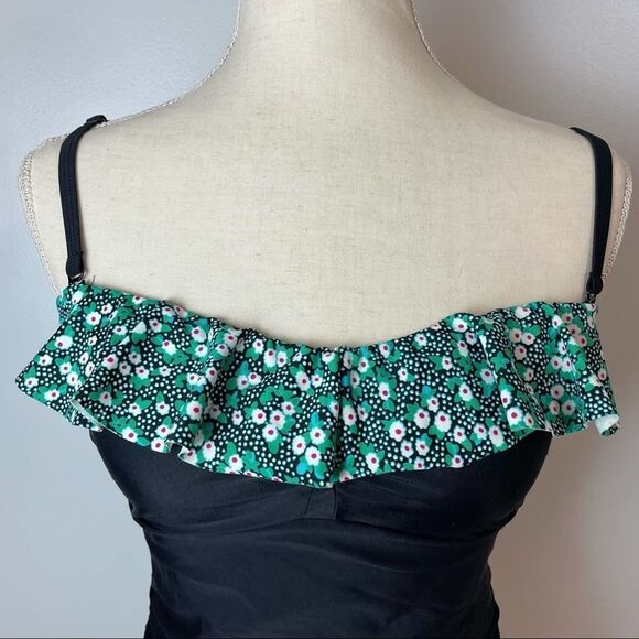 Croft & Barrow Solid Black & Green Floral Swim Top Removeable Straps size 6 - Picture 10 of 11